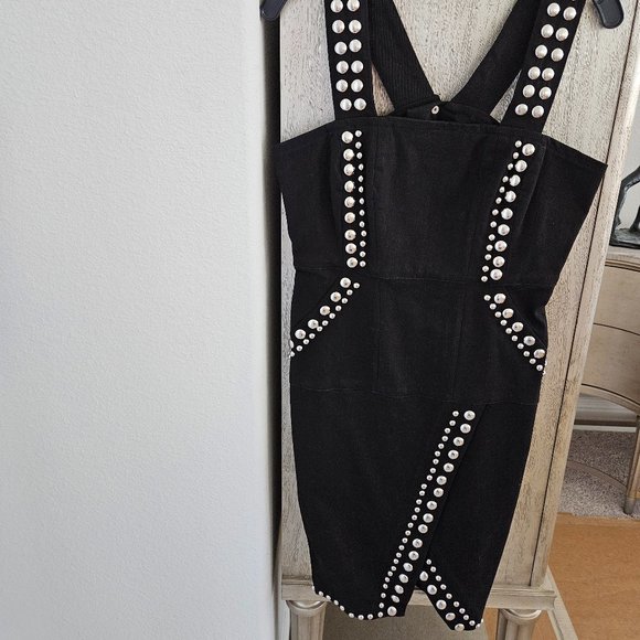 BRAND NEW KENDALL + KYLIE BLACK DRESS WITH ROUNDED SILVER STUDS IN SIZE MEDIUM - Picture 8 of 15